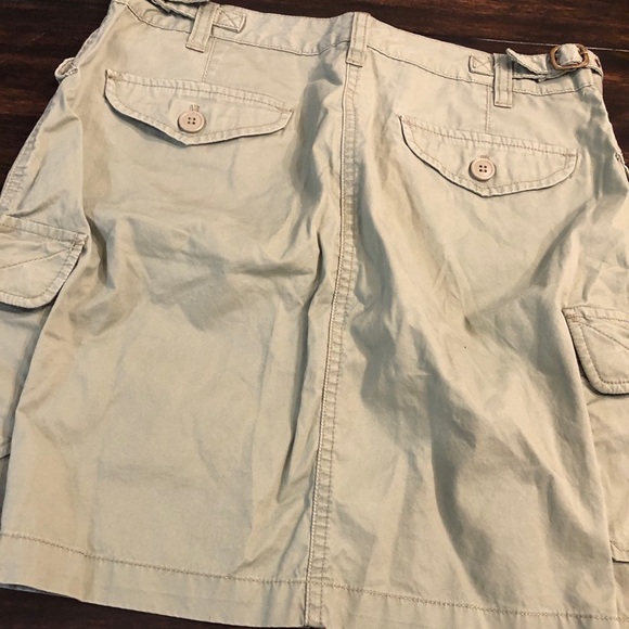 J.crew size 4 green khaki skirt (look at 2nd pic for color) - Picture 3 of 4